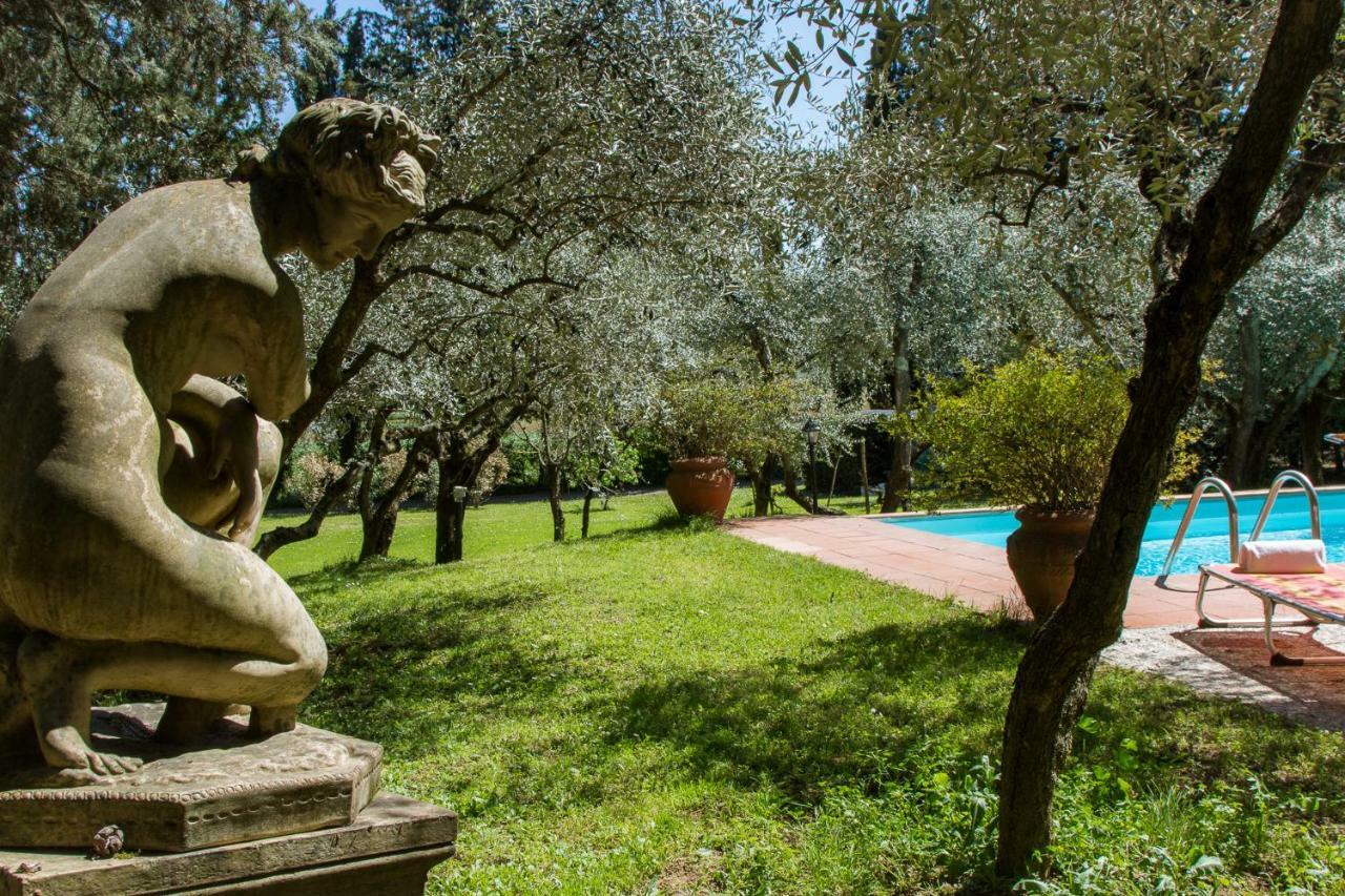 Villa in Private Estate,shared Pool,parking,3km to Ponte Vecchio Florencia Exterior foto