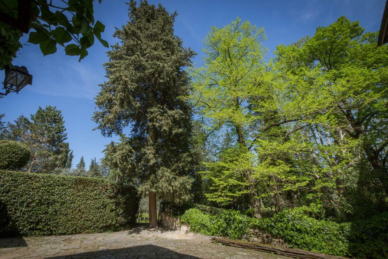 Villa in Private Estate,shared Pool,parking,3km to Ponte Vecchio Florencia Exterior foto